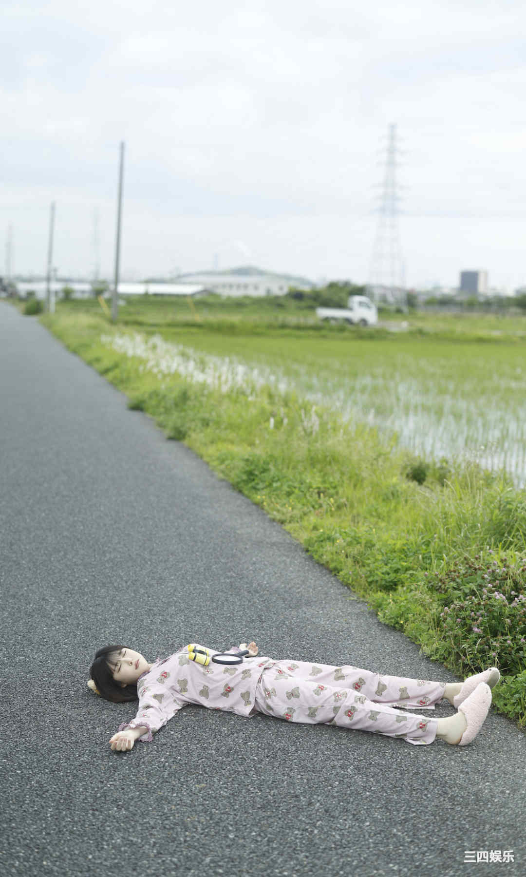 小此木流花写真集《るーるるの大冒険》高清全本