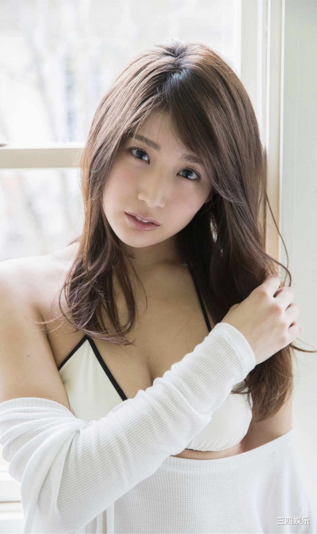 沢すみれ写真集《スマイルクイーン》高清全本