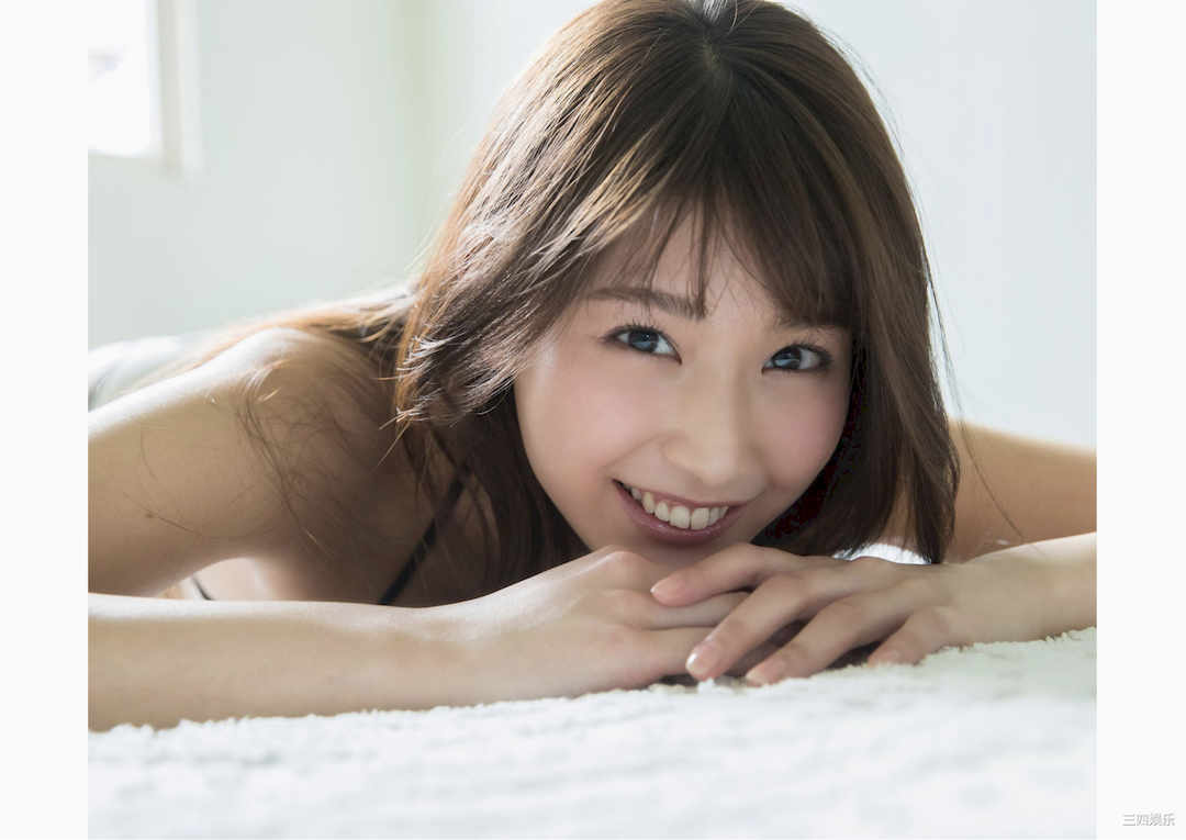 沢すみれ写真集《スマイルクイーン》高清全本