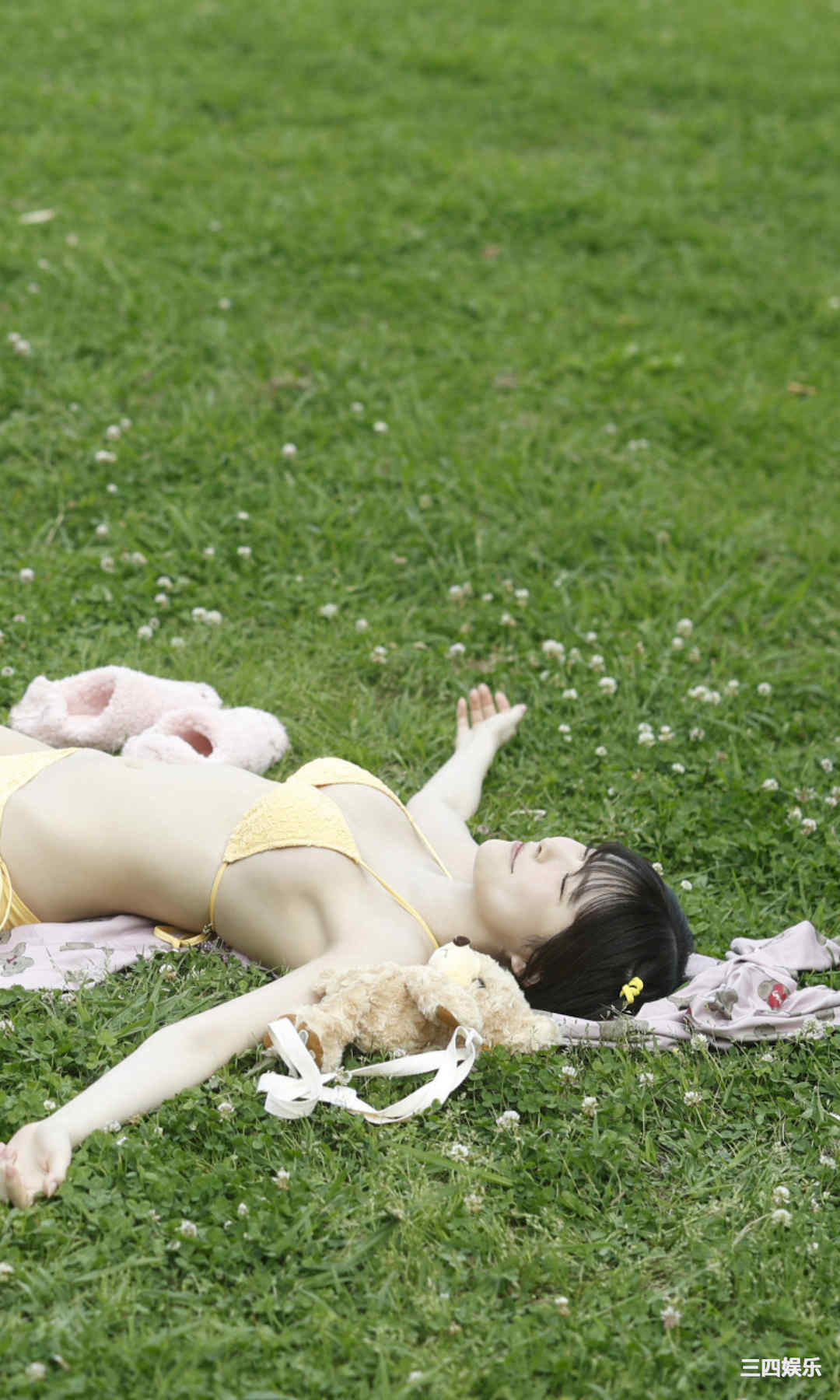 小此木流花写真集《るーるるの大冒険》高清全本