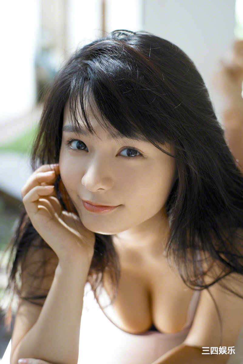 星名美津纪写真集《[Wanibooks] No.121 Mizuki Hosina 星名美津紀》高清全本