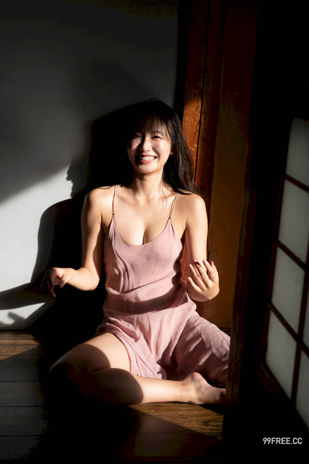 志田音音写真集《艶やかに咲く。》高清全本