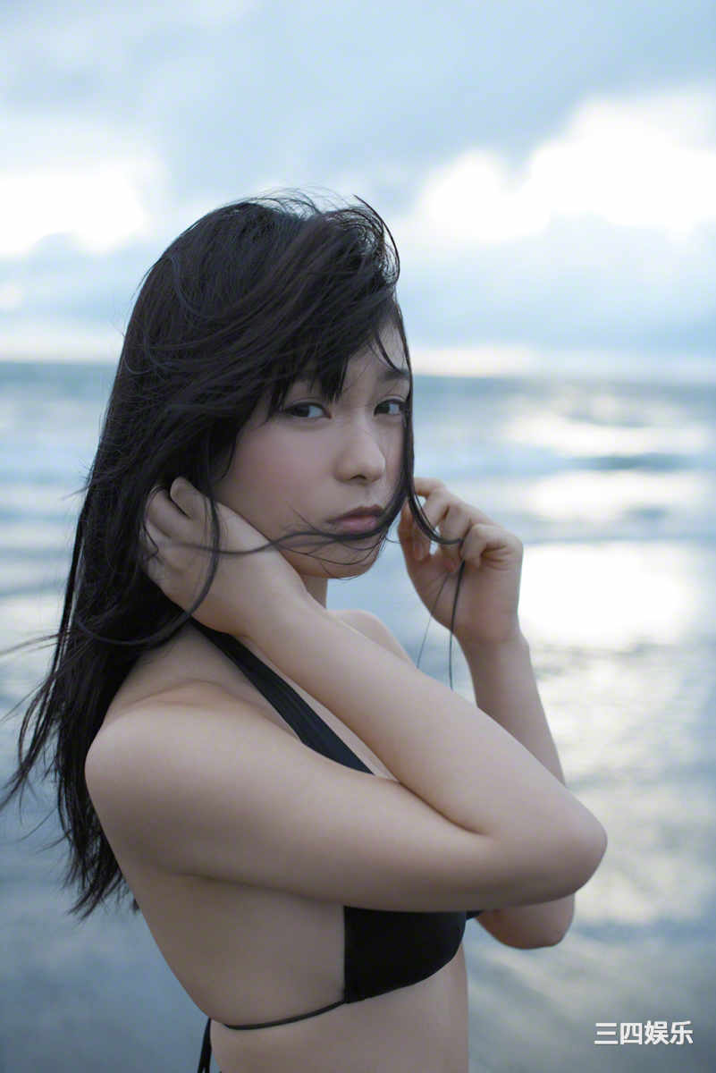 星名美津纪写真集《[Wanibooks] No.121 Mizuki Hosina 星名美津紀》高清全本