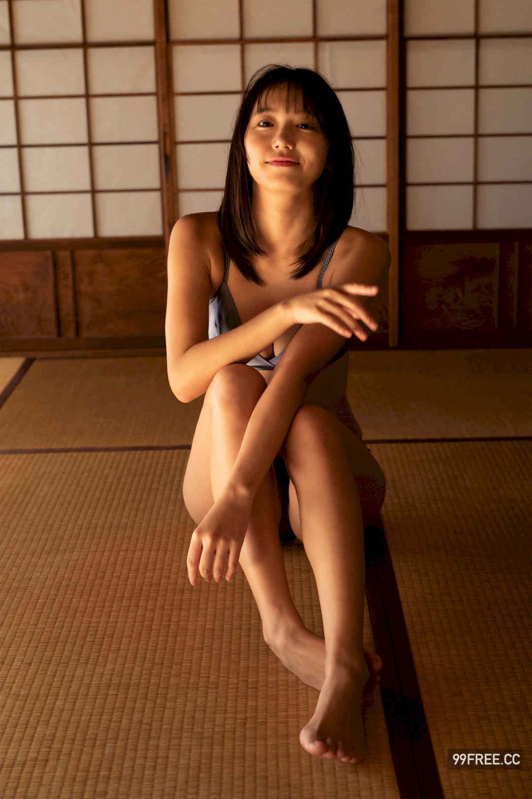 志田音音写真集《艶やかに咲く。》高清全本