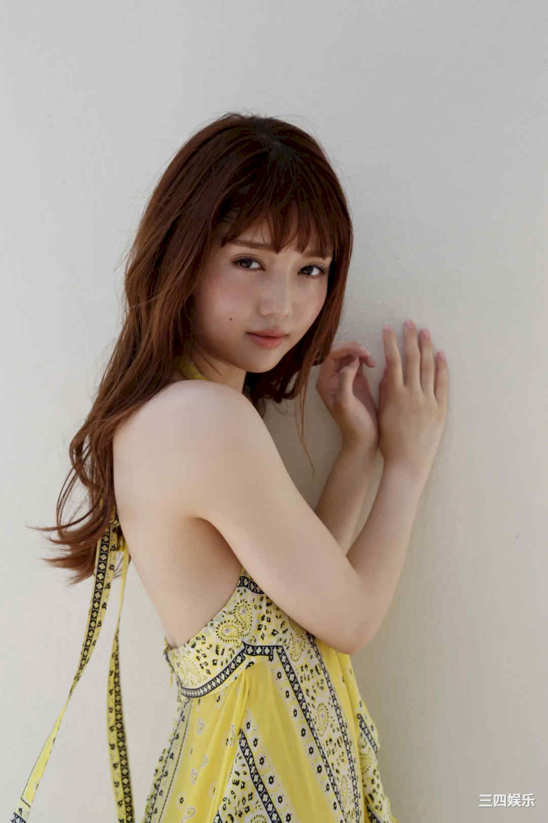 松川菜菜花写真集《胸キュン水着でデート》高清全本