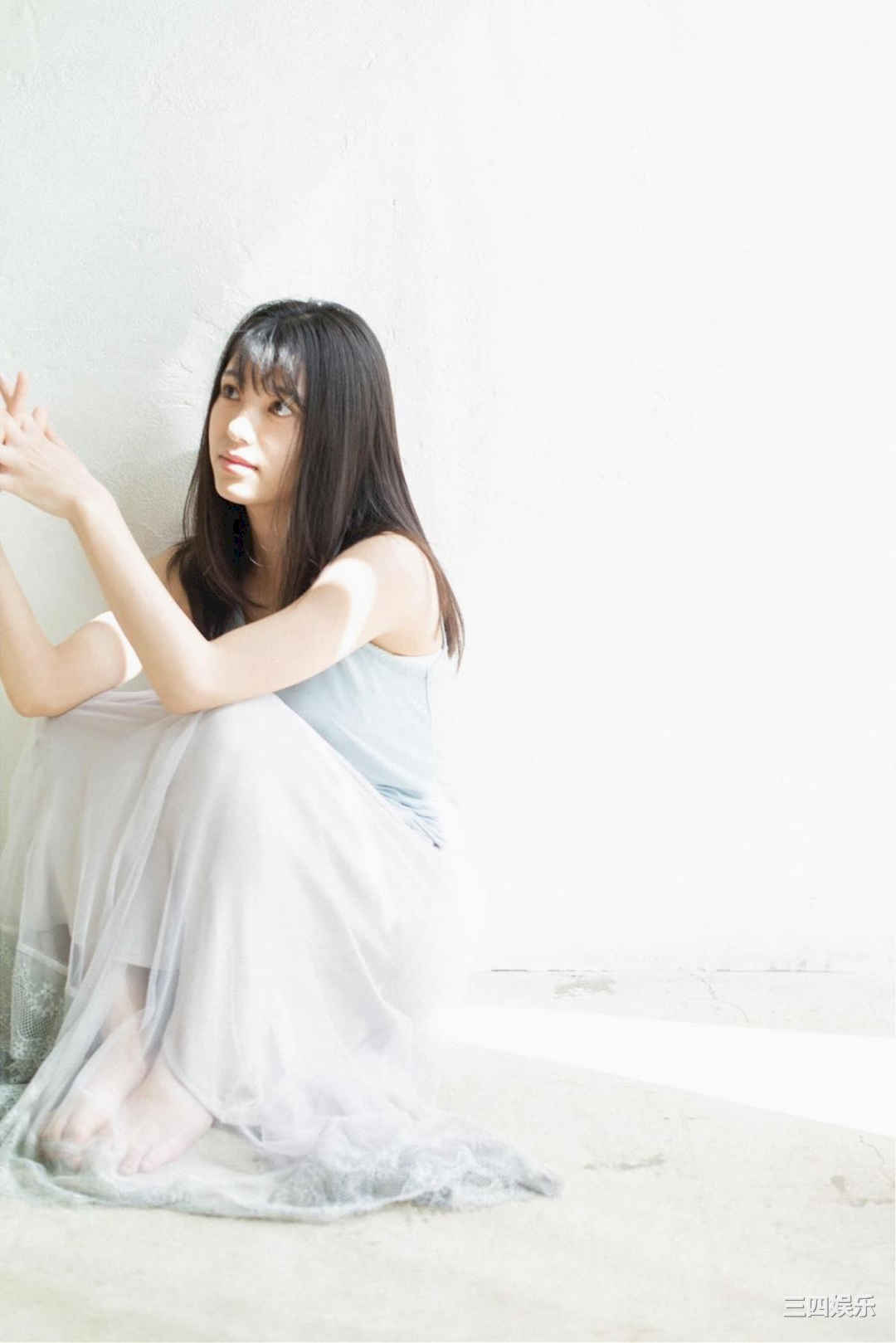 池田朱那写真集《resonance》高清全本