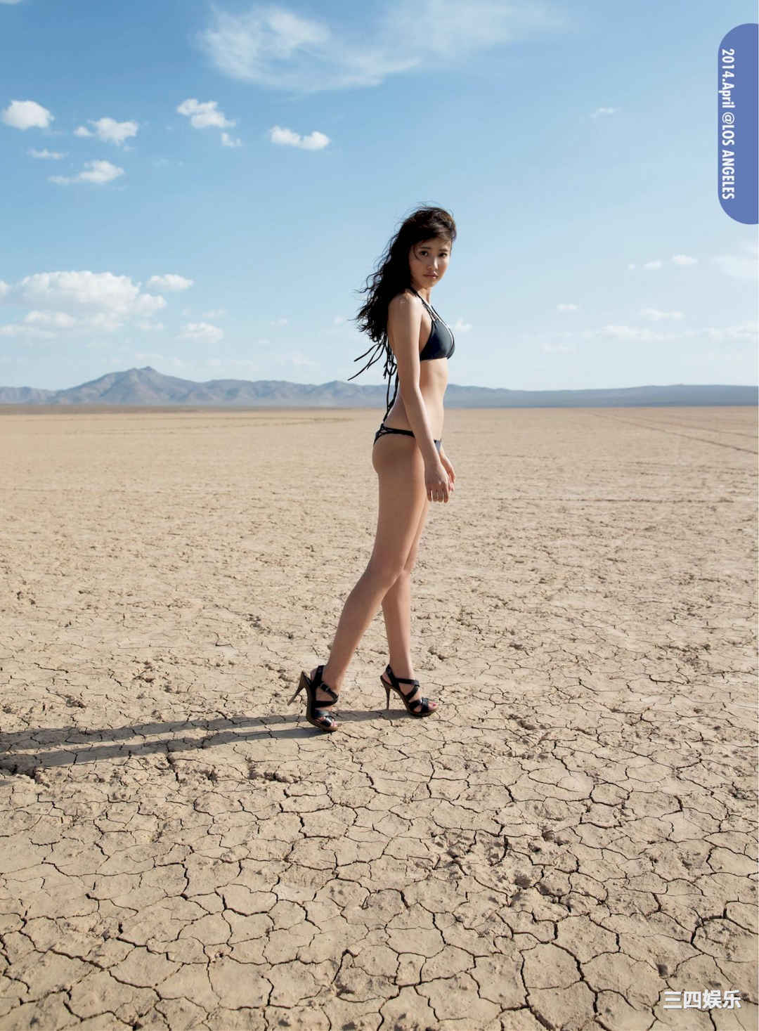 佐野雏子写真集《ひなこ、水着、３ねんぶん》高清全本