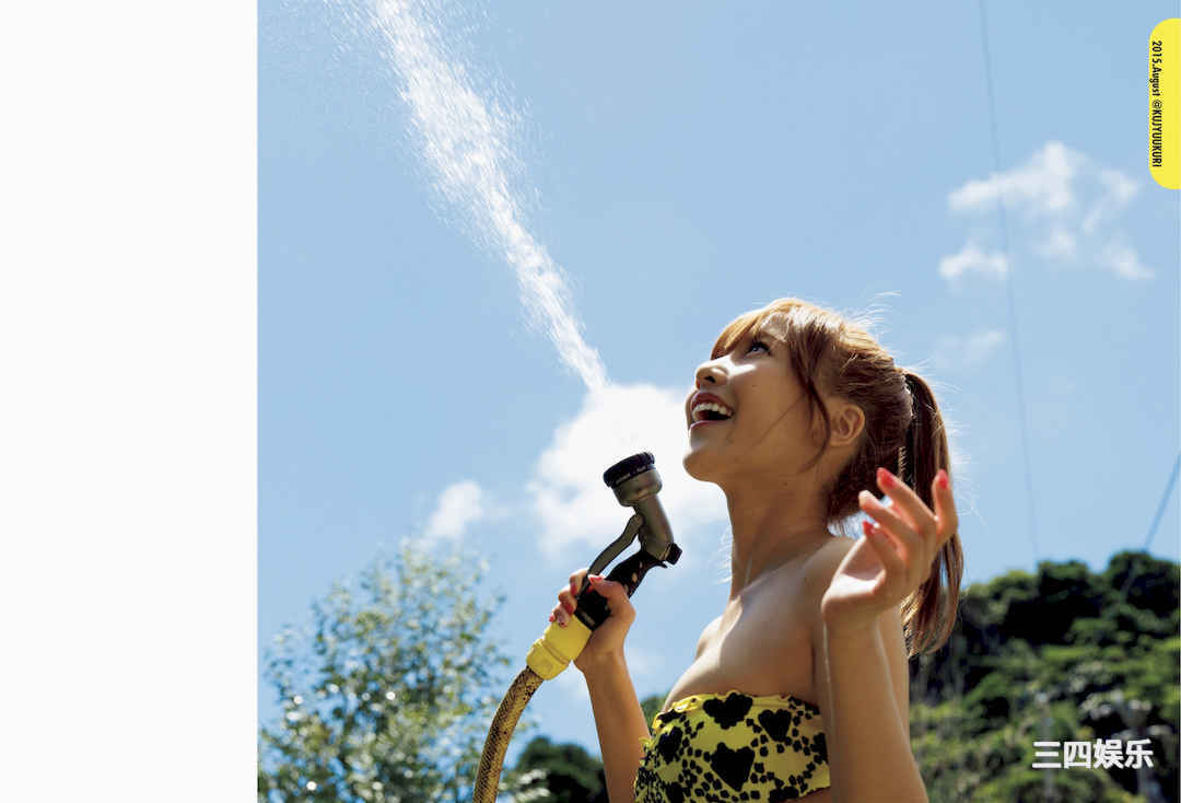 佐野雏子写真集《ひなこ、水着、３ねんぶん》高清全本