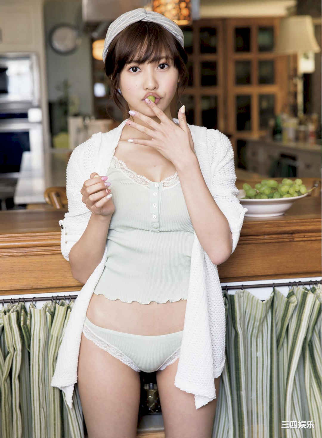 佐野雏子1ST写真集《Hinako》高清全本