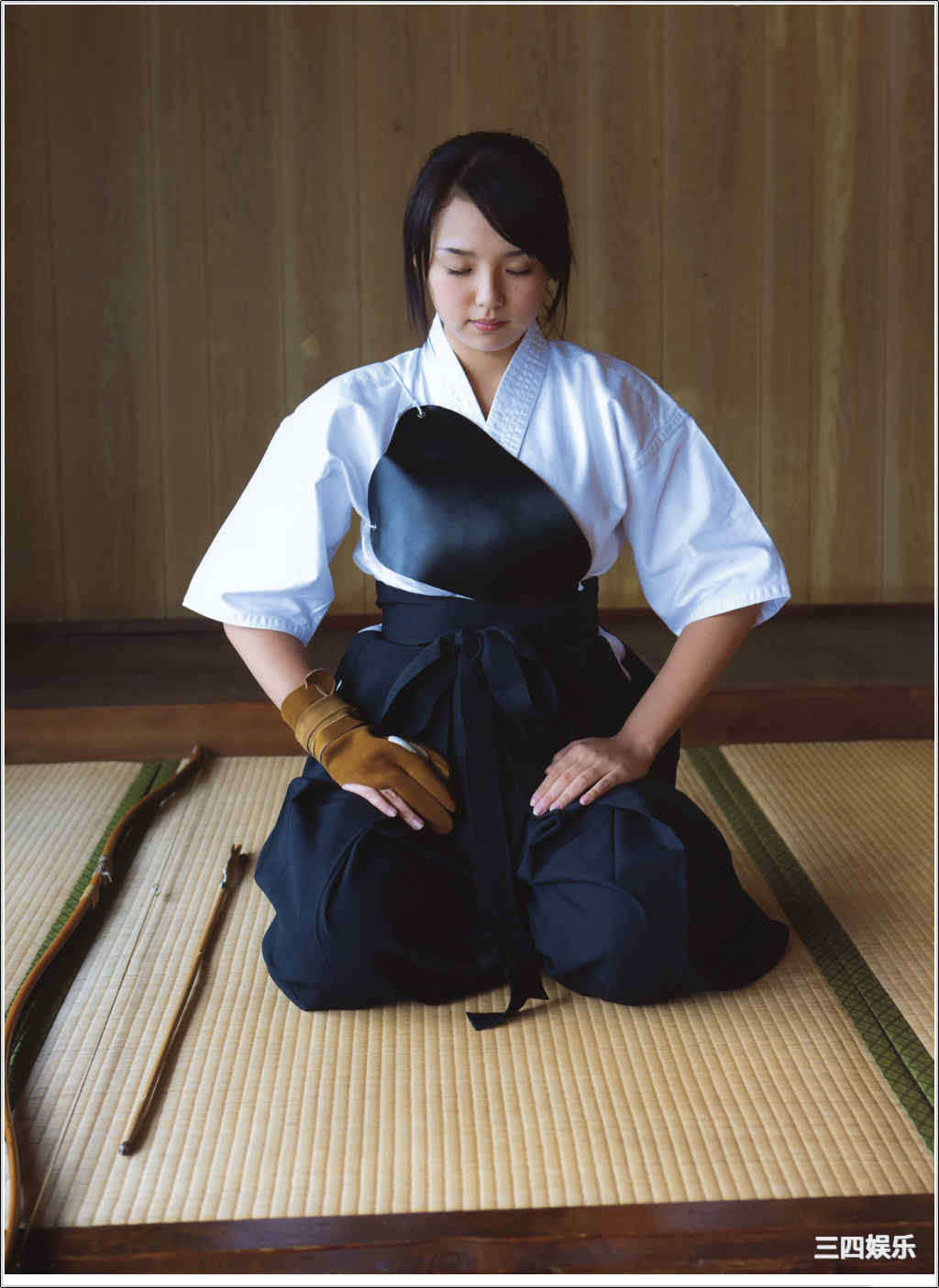 筱崎爱写真集《桜サクトキ》高清全本