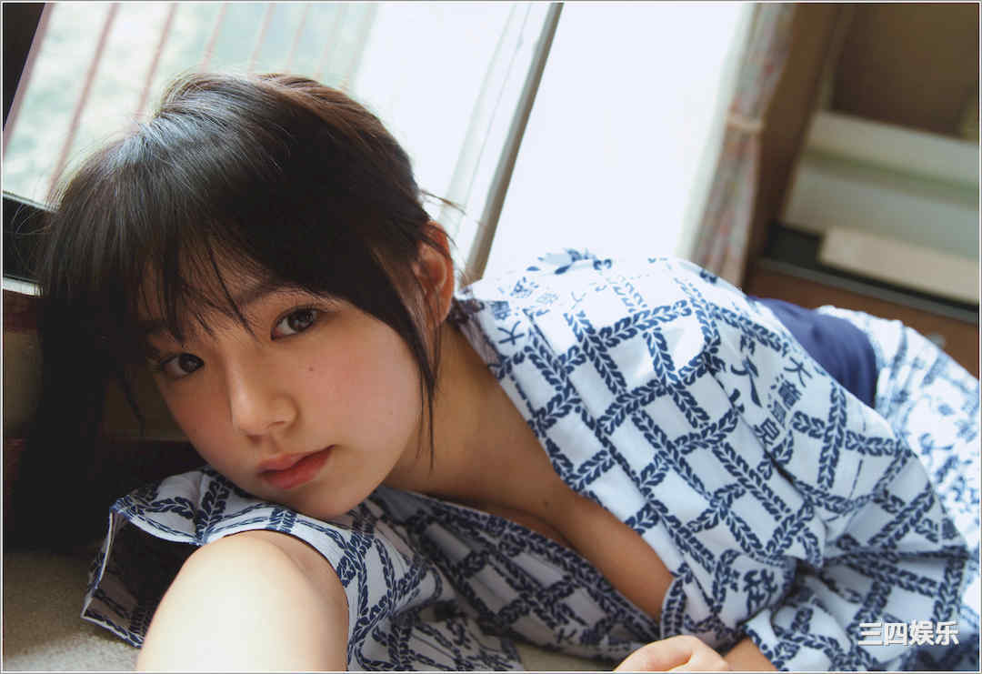 筱崎爱写真集《桜サクトキ》高清全本