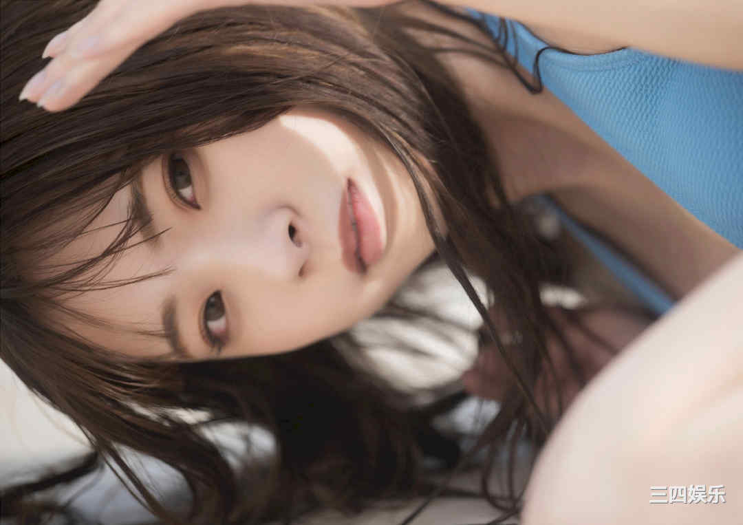 红羽りお写真集《ふれたくなる？》高清全本