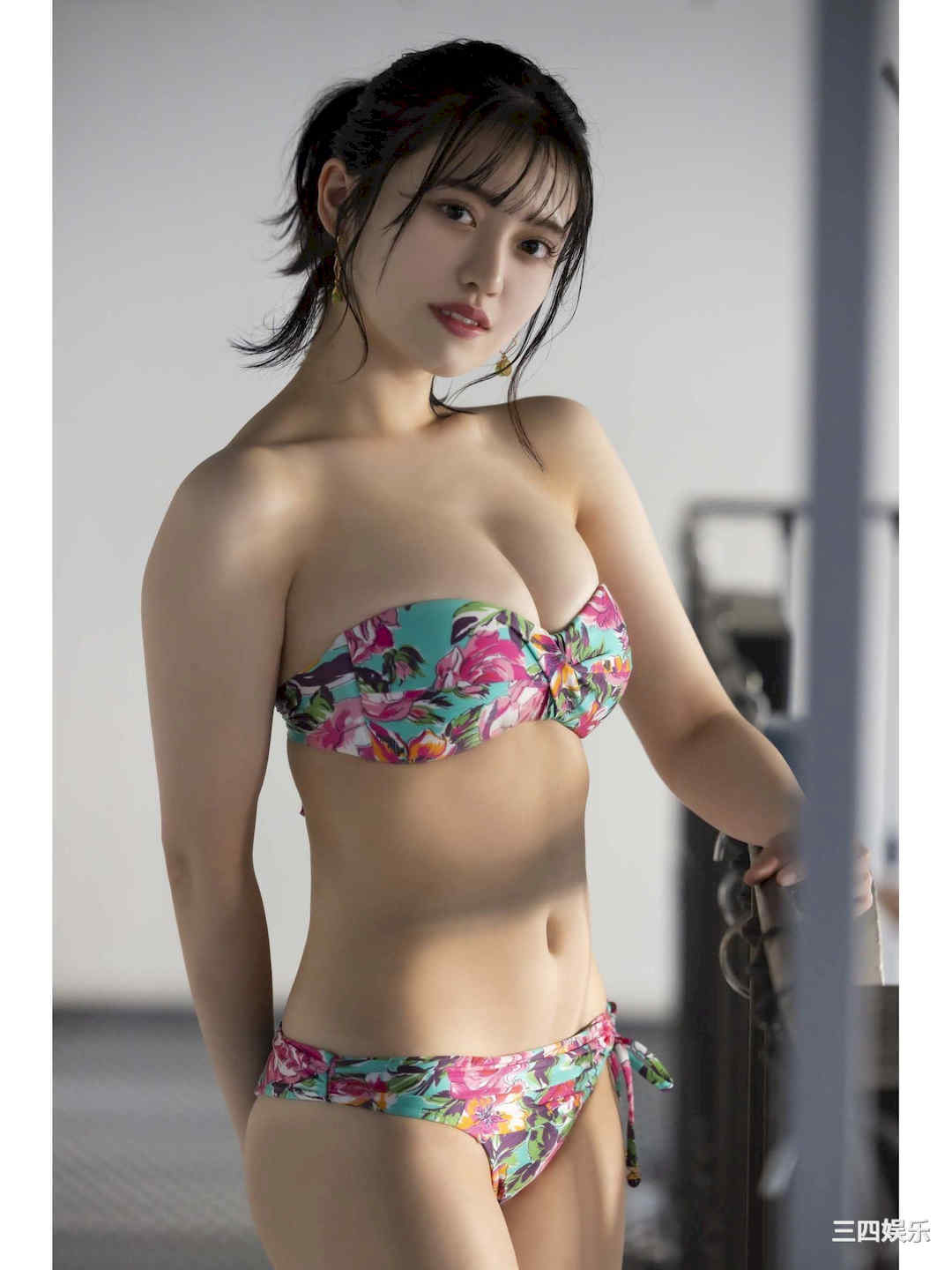 石浜芽衣写真集《スタートダッシュ！》高清全本