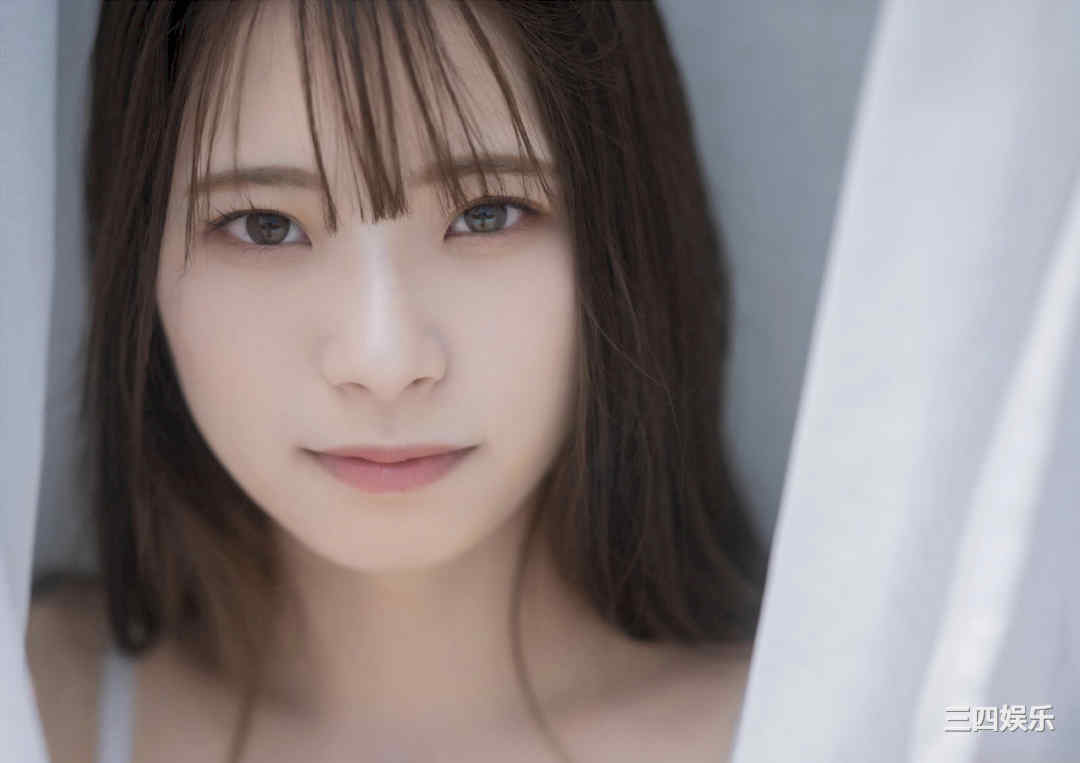 红羽りお写真集《ふれたくなる？》高清全本