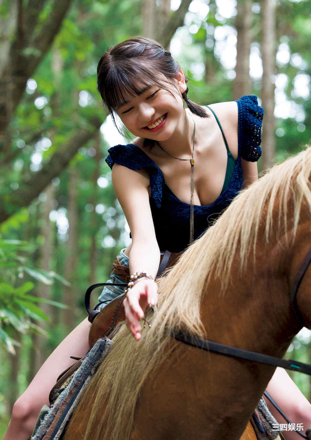 山田南实写真集《Ｄｅｐａｒｔｕｒｅ》高清全本