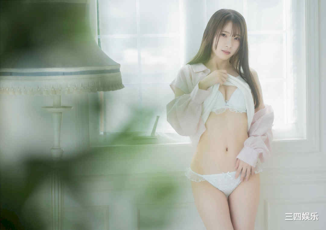 红羽りお写真集《ふれたくなる？》高清全本