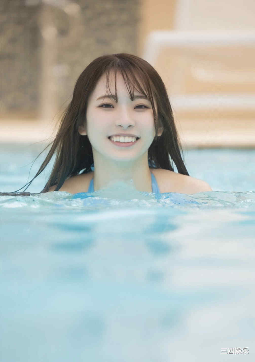 红羽りお写真集《ふれたくなる？》高清全本