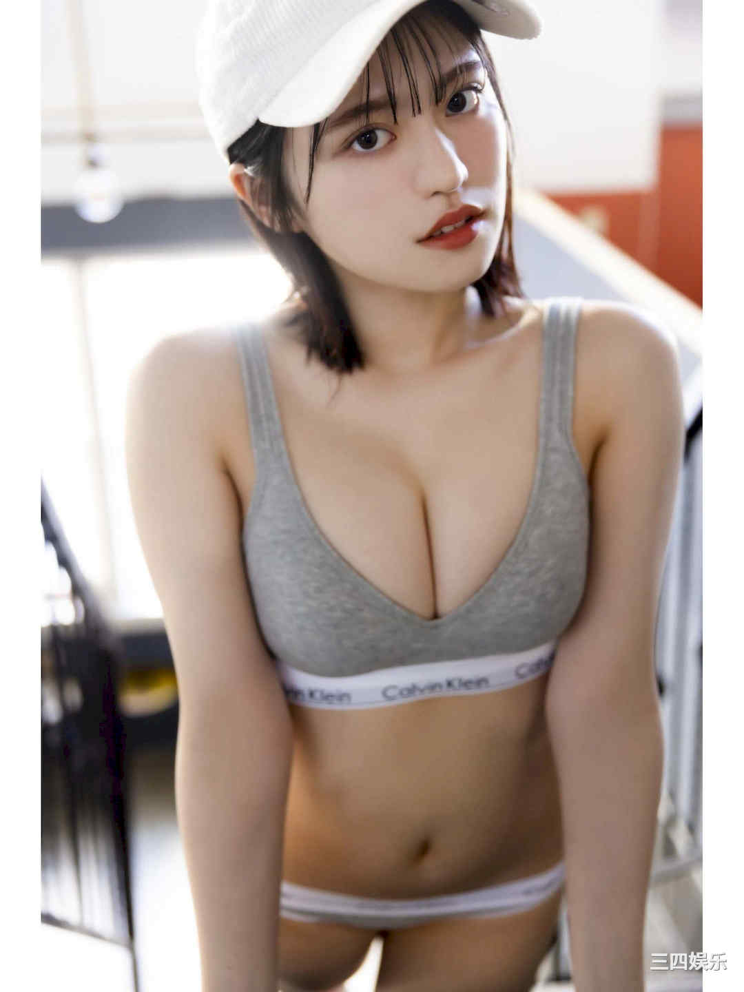 石浜芽衣写真集《スタートダッシュ！》高清全本