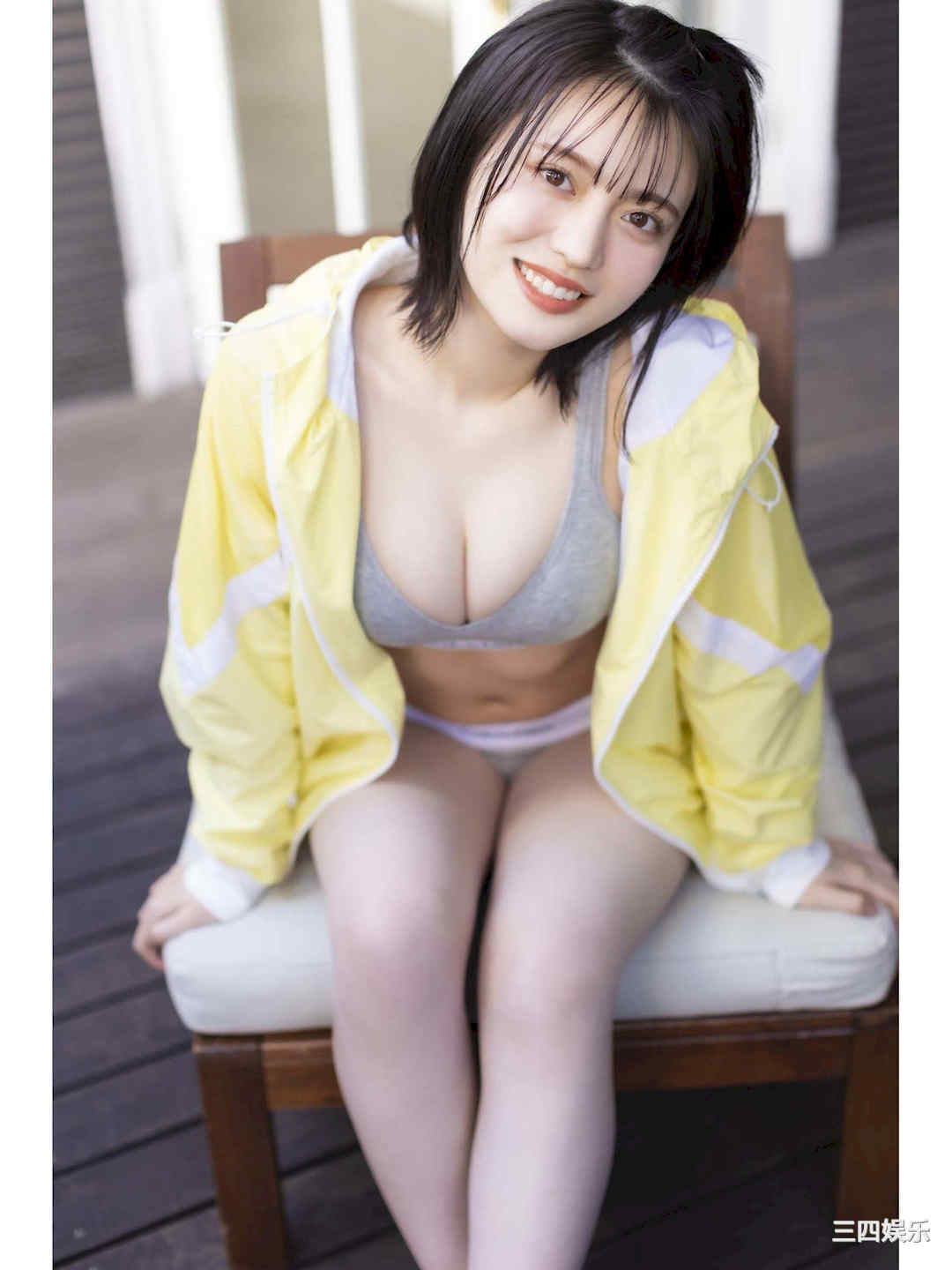 石浜芽衣写真集《スタートダッシュ！》高清全本