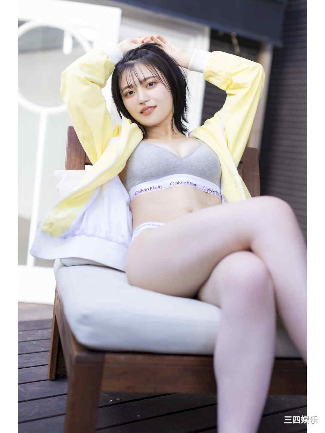 石浜芽衣写真集《スタートダッシュ！》高清全本