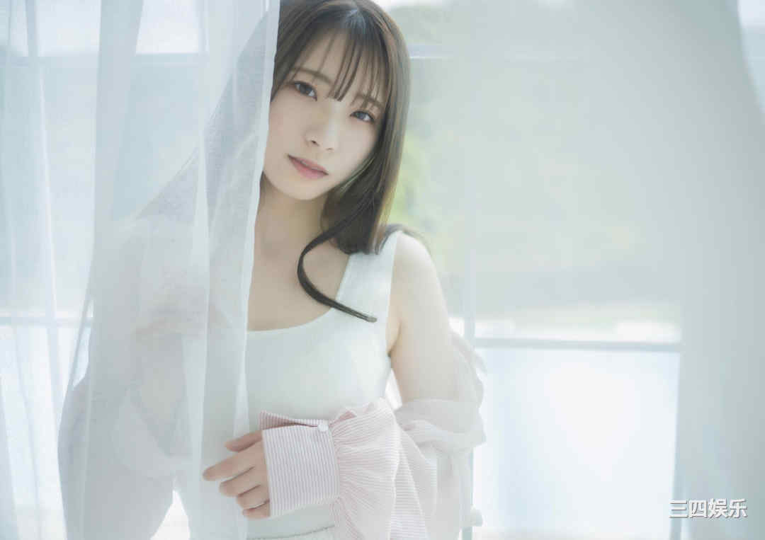 红羽りお写真集《ふれたくなる？》高清全本