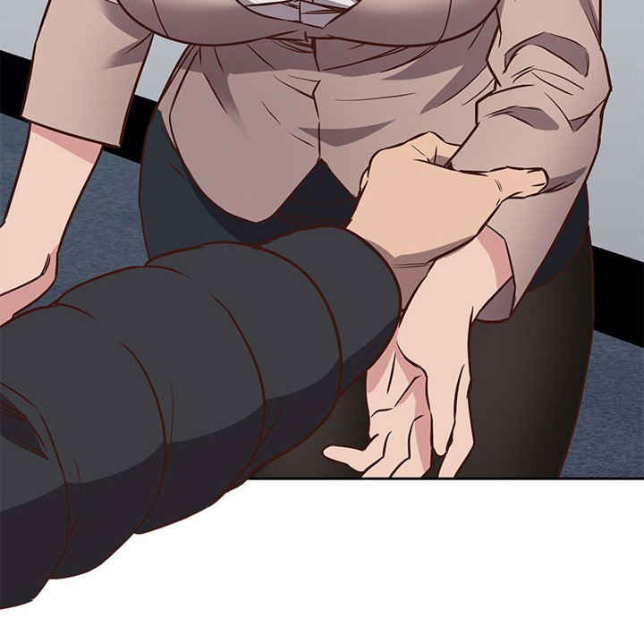 受害者联盟/四人同居太拥挤