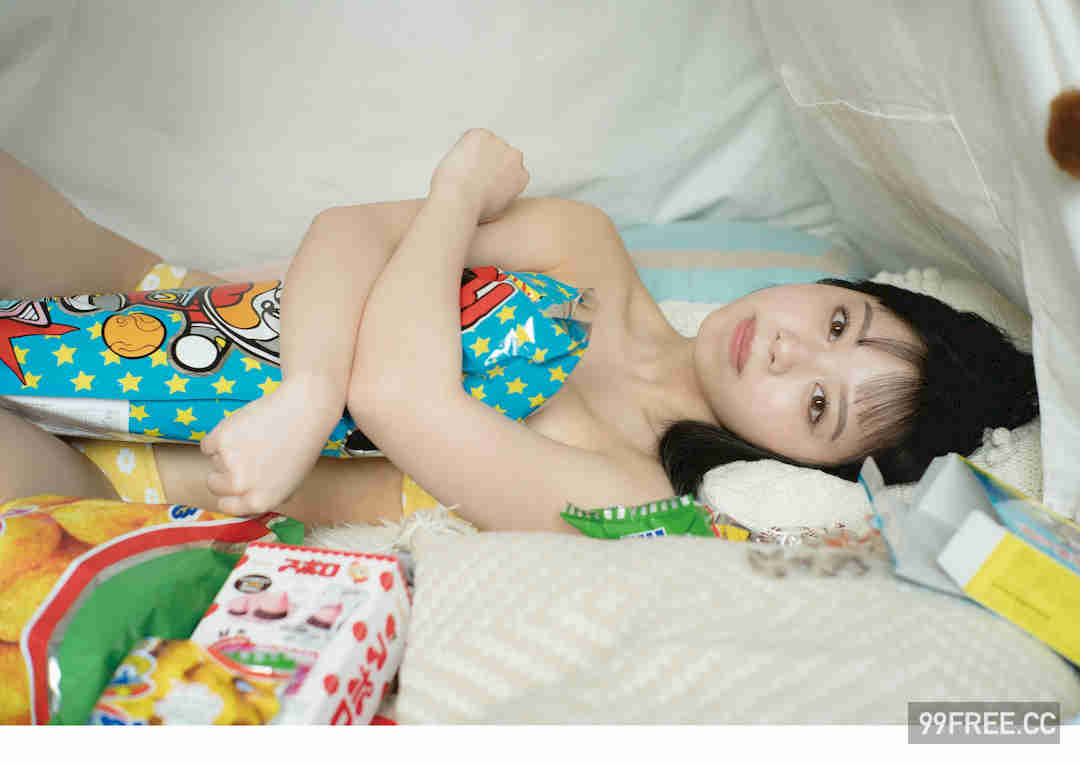 峰岛こまき写真集《衝動ＤＡＹＳ》高清全本