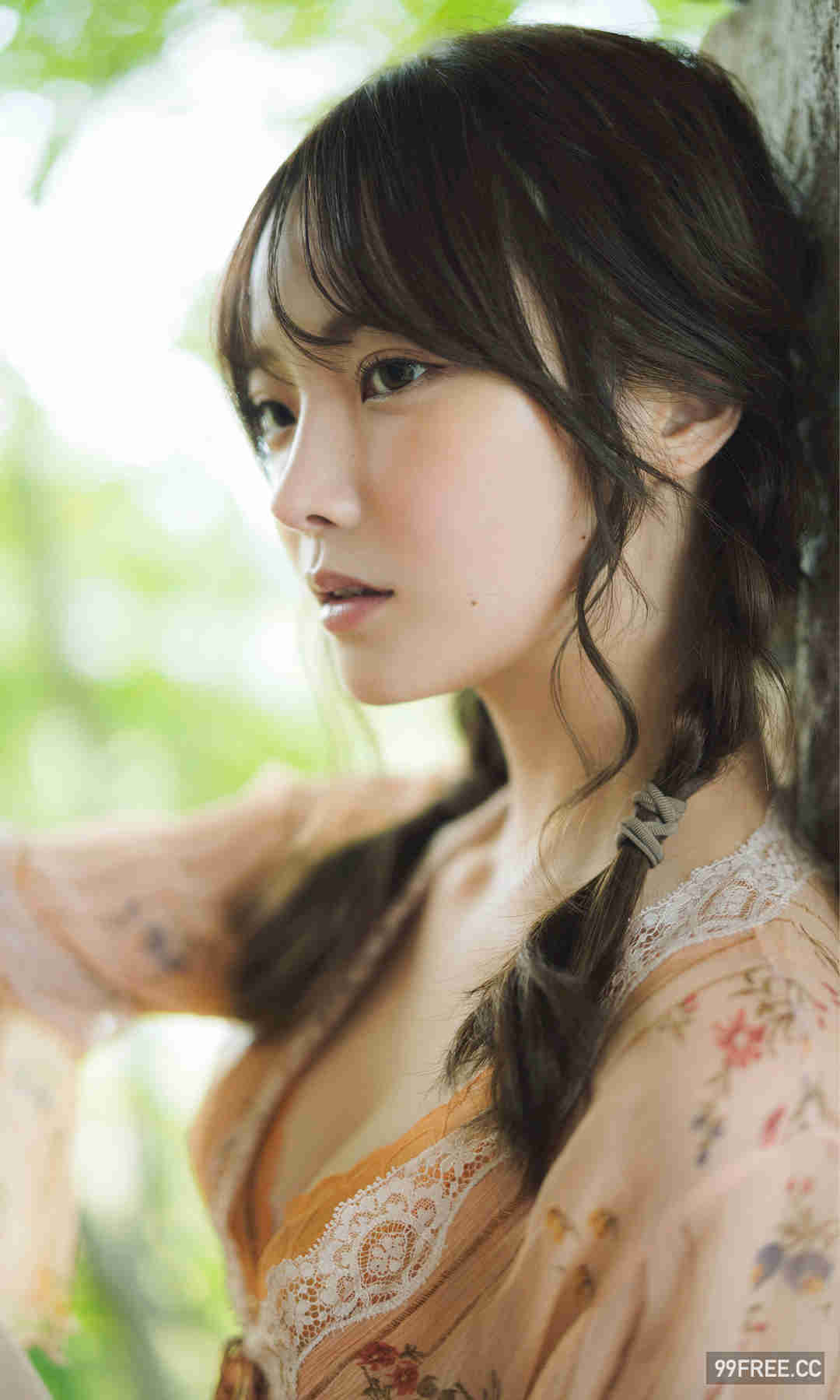 新谷姬加写真集《1泊2日火照るホテル》高清全本