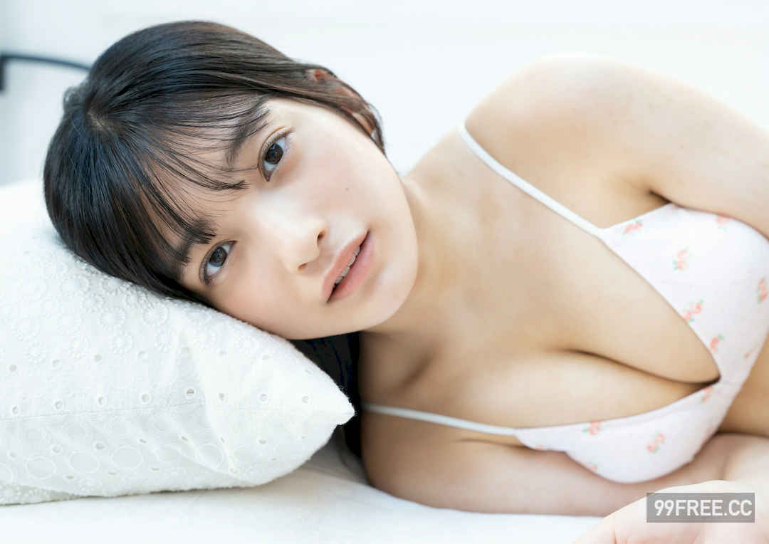 蛭田爱梨写真集《Spark of youth》高清全本