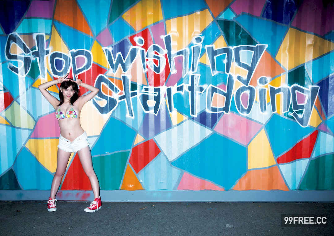 都丸纱也华1ST写真集《とまるまる》高清全本