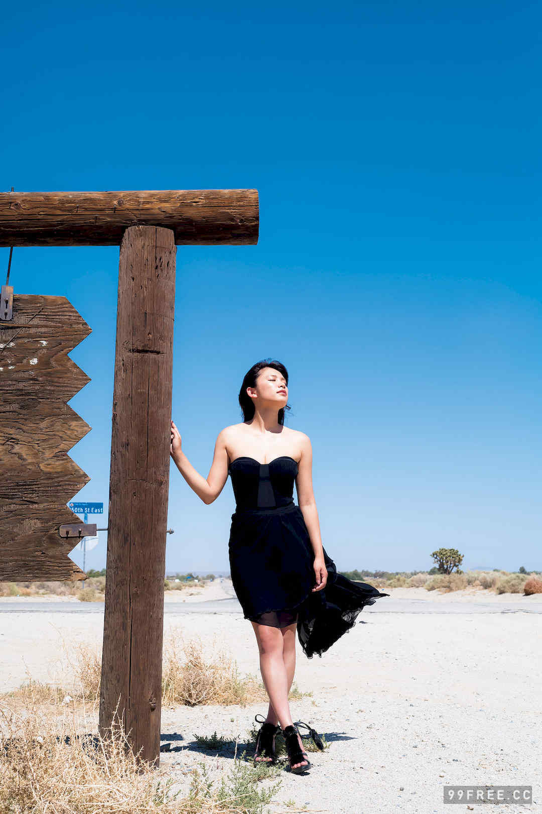 久松郁实写真集《LA》高清全本