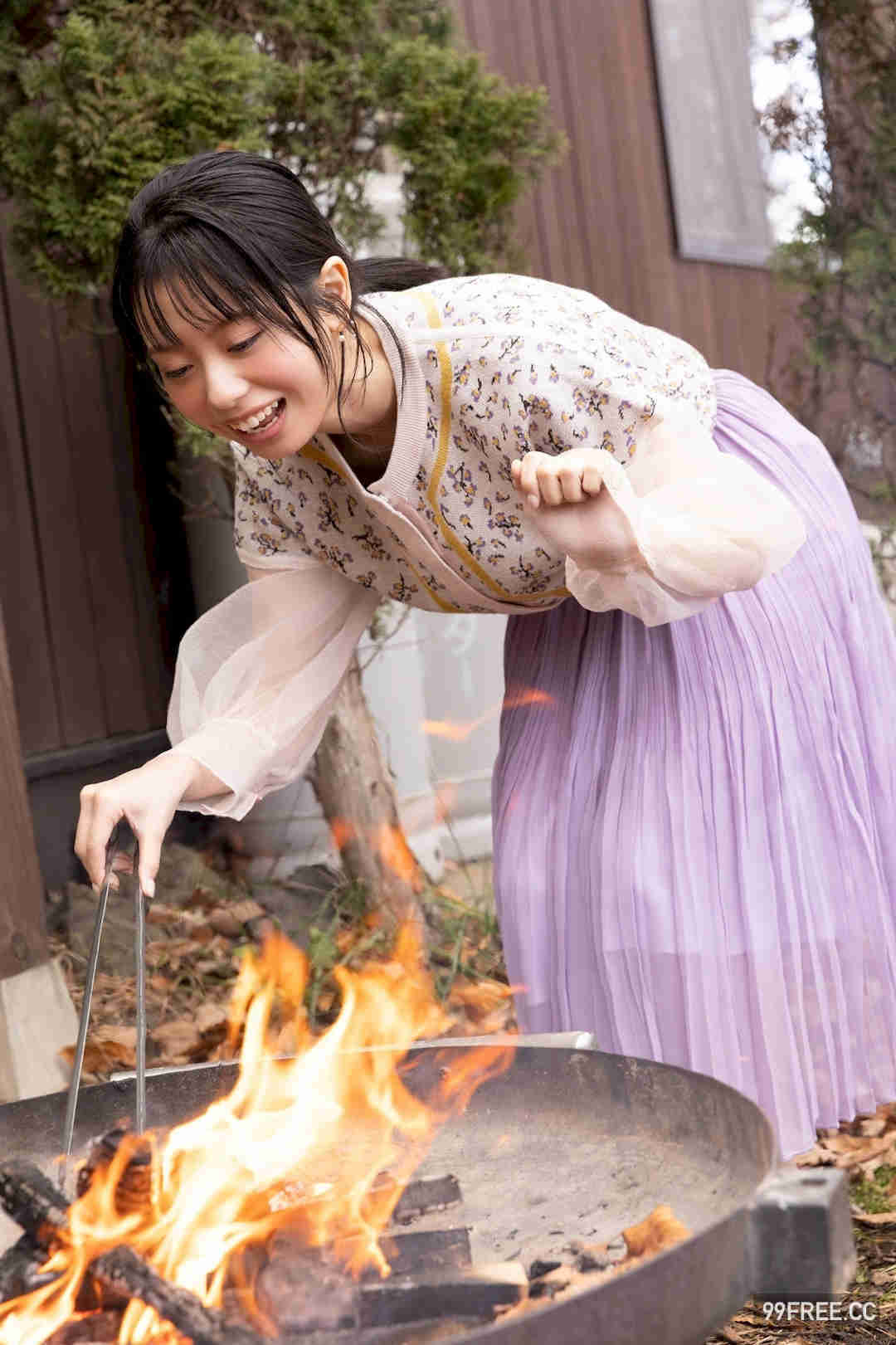 峰岛こまき写真集《瞳に吸い込まれて》高清全本