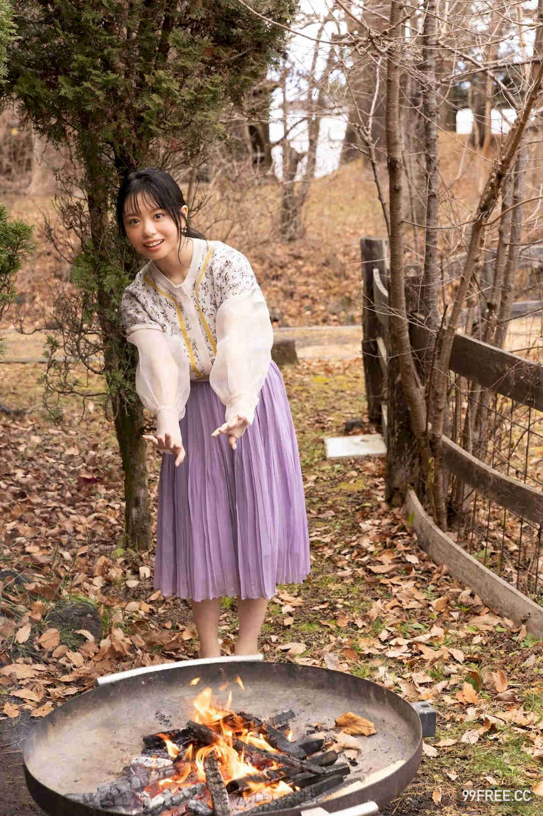 峰岛こまき写真集《瞳に吸い込まれて》高清全本