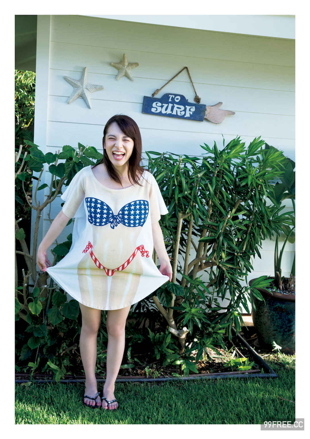 都丸纱也华1ST写真集《とまるまる》高清全本