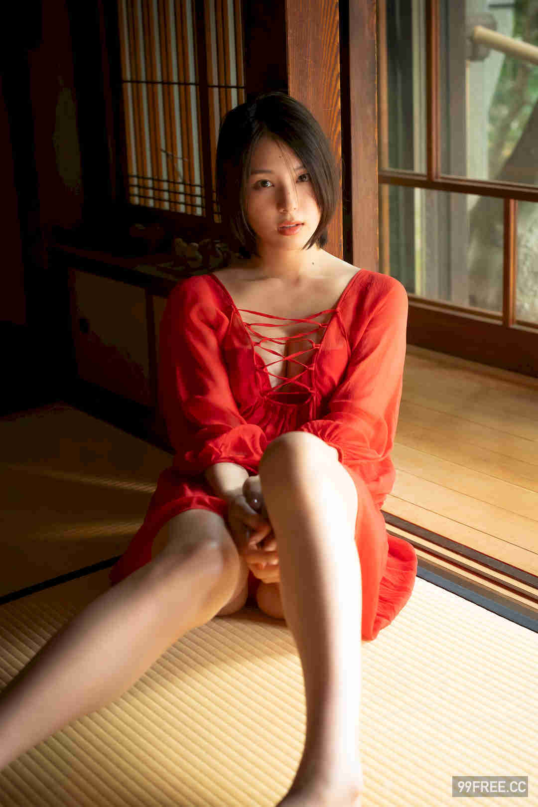 相乐伊织写真集《蜜のあわれ》高清全本