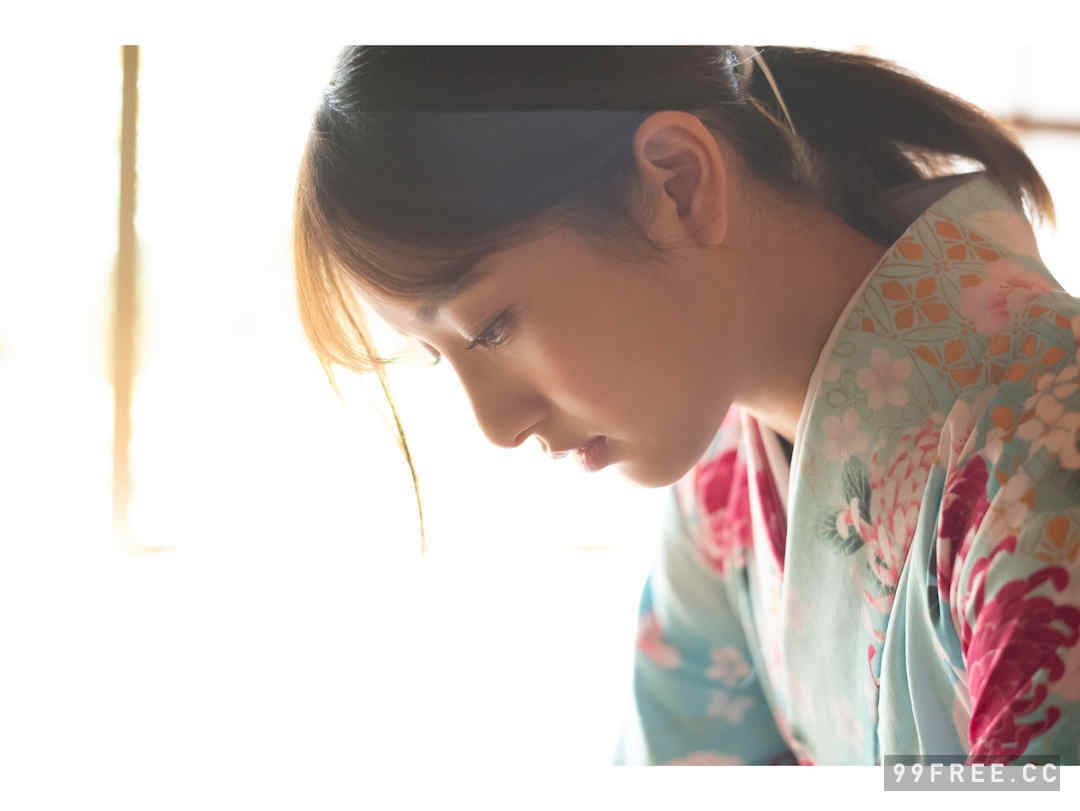 大和田南那写真集《彼女の一手で詰められて……》高清全本