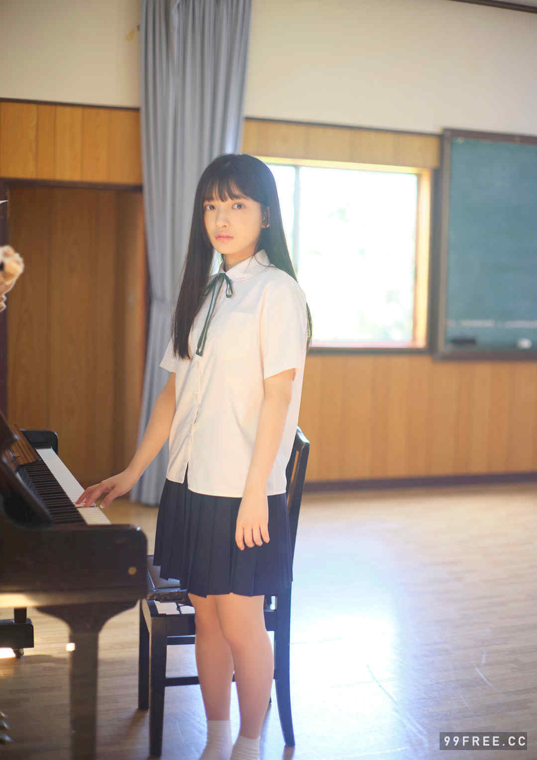 蛭田爱梨写真集《夏のおもひで》高清全本