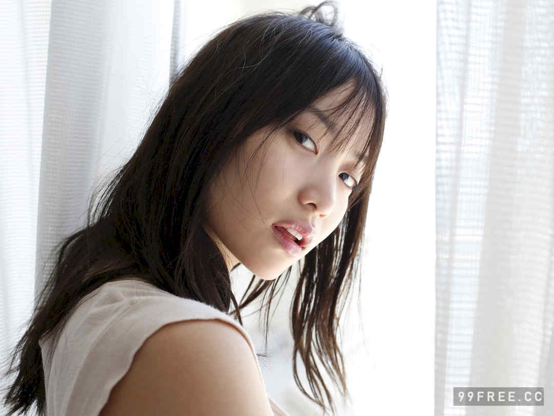 永尾玛利亚写真集《日曜午後に欲望ドライブ》高清全本