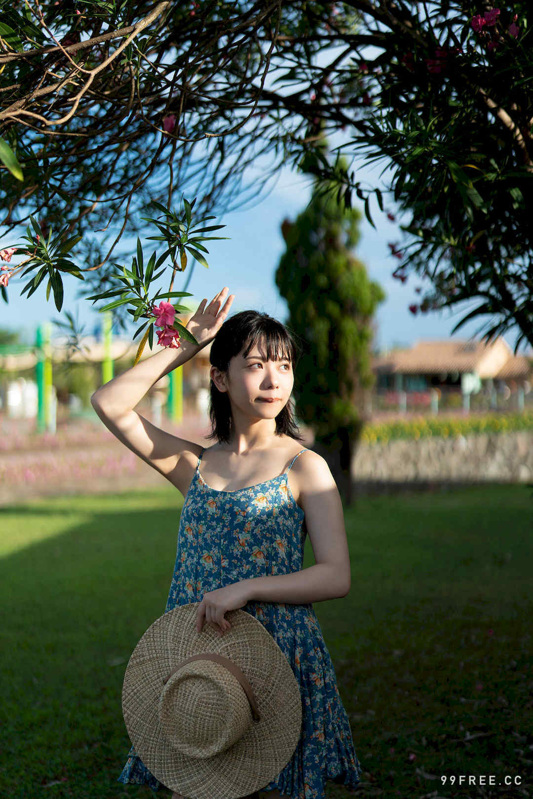 峰岛こまき写真集《ぜんぶ詰め込んで、夏。》高清全本