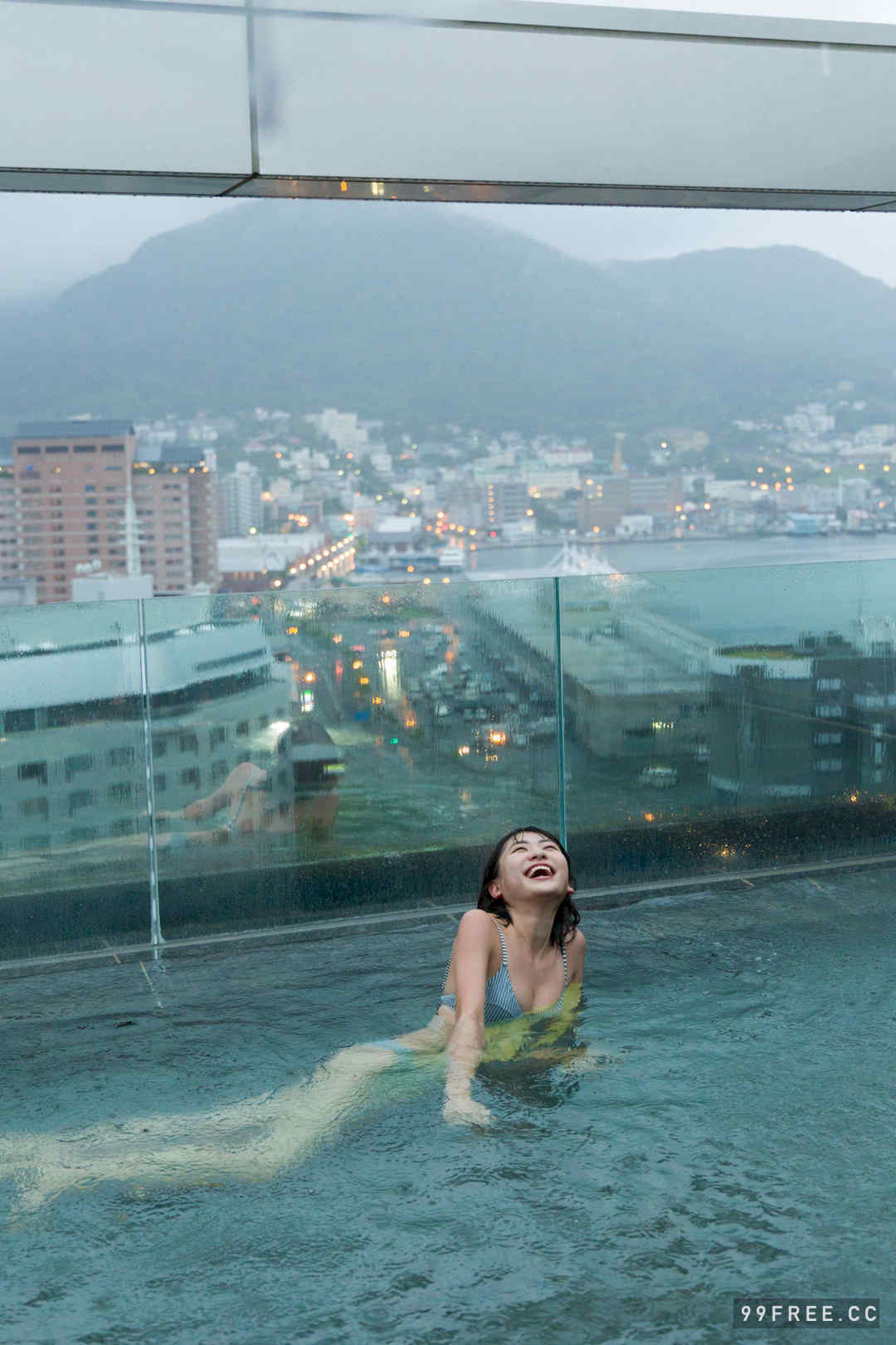 山田南实写真集《Ｒｅａｌ》高清全本