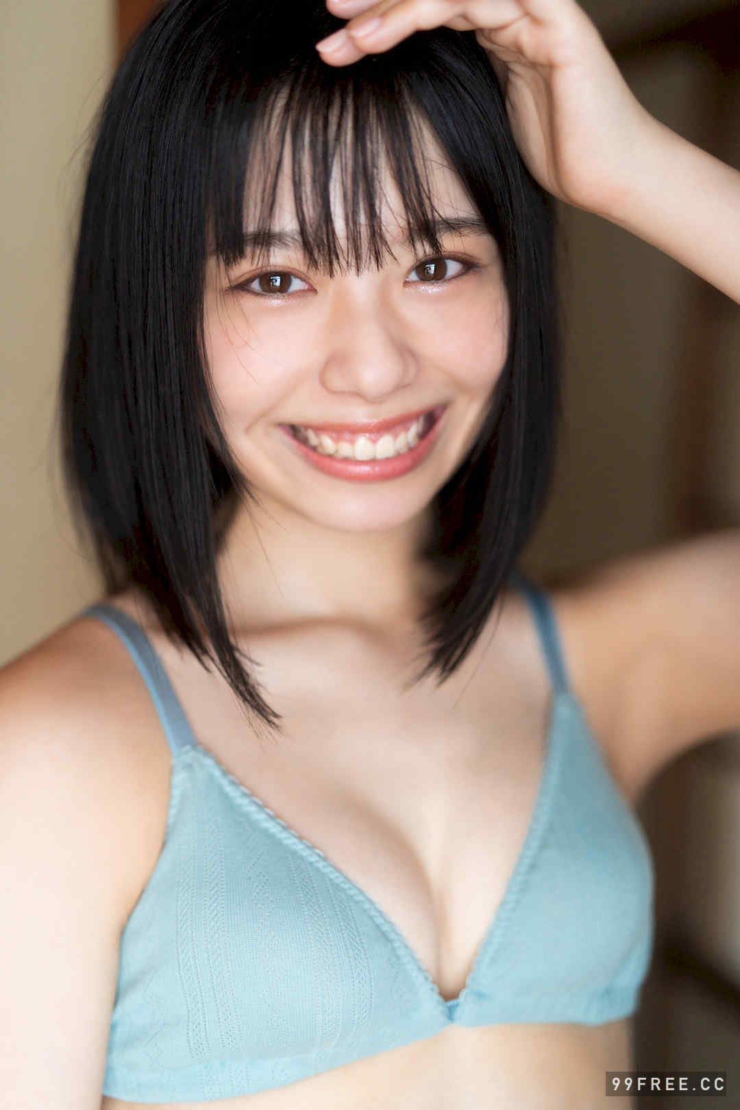 峰岛こまき写真集《ぜんぶ詰め込んで、夏。》高清全本