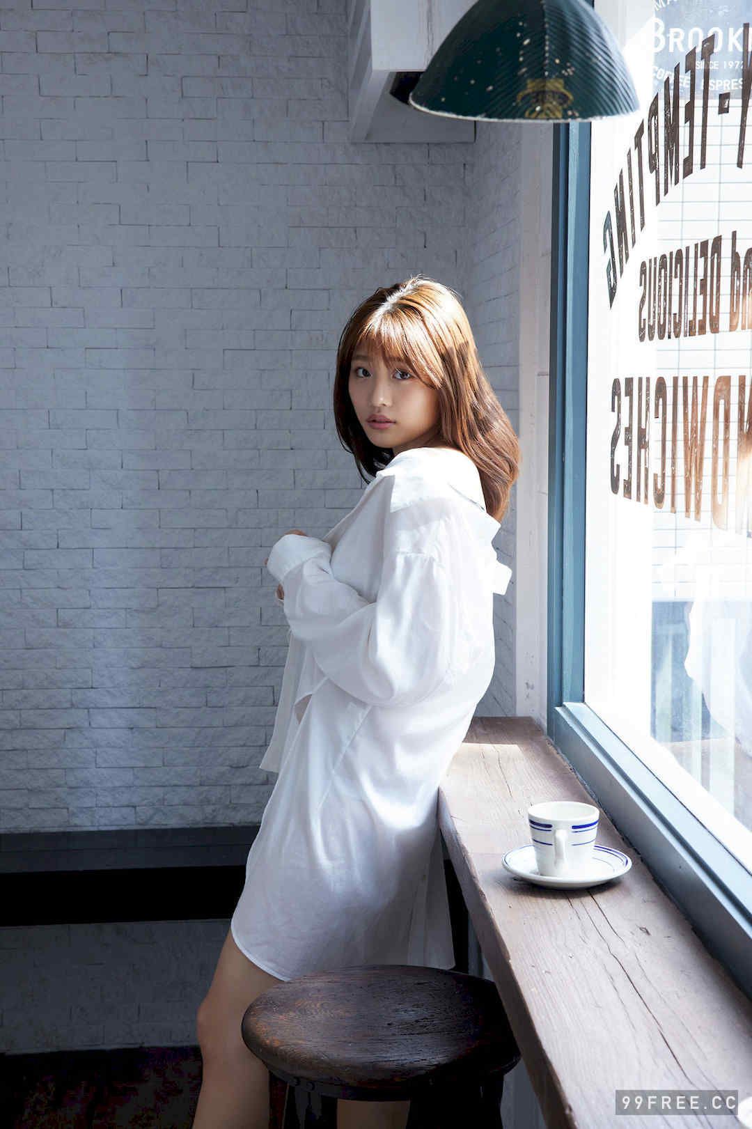 石田桃香写真集《誘うカラダ》高清全本