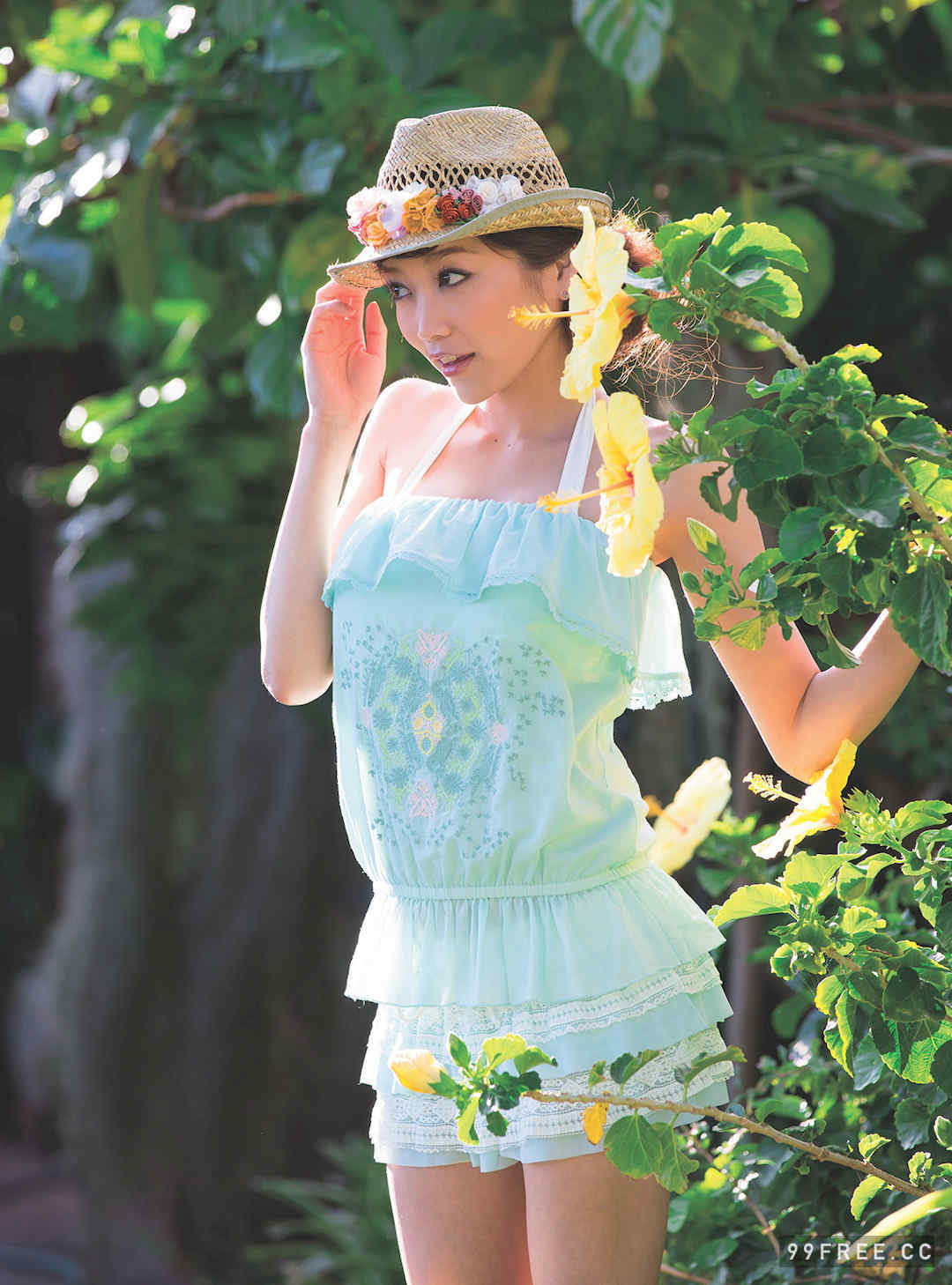 佐藤江梨子写真集《ＥＳ》高清全本