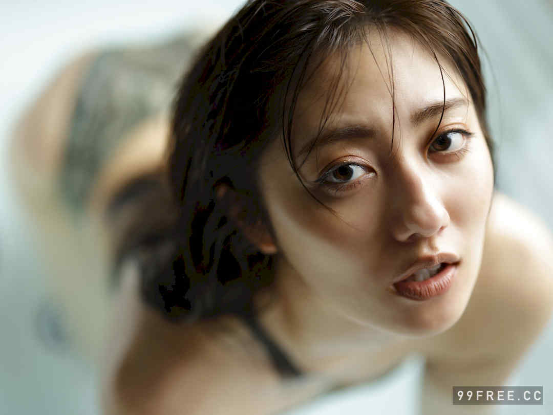 奥山和纱写真集《密会スイートルーム》高清全本