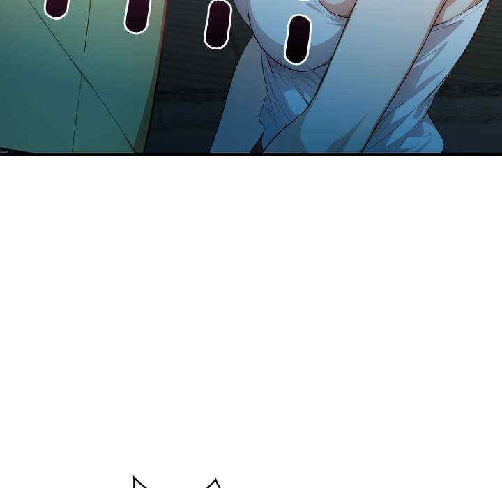 被隔壁房的男人NTR